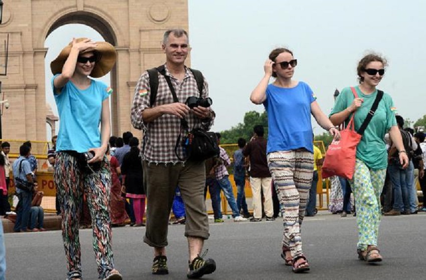 What are the Benefits of Living as an Expat in India?
